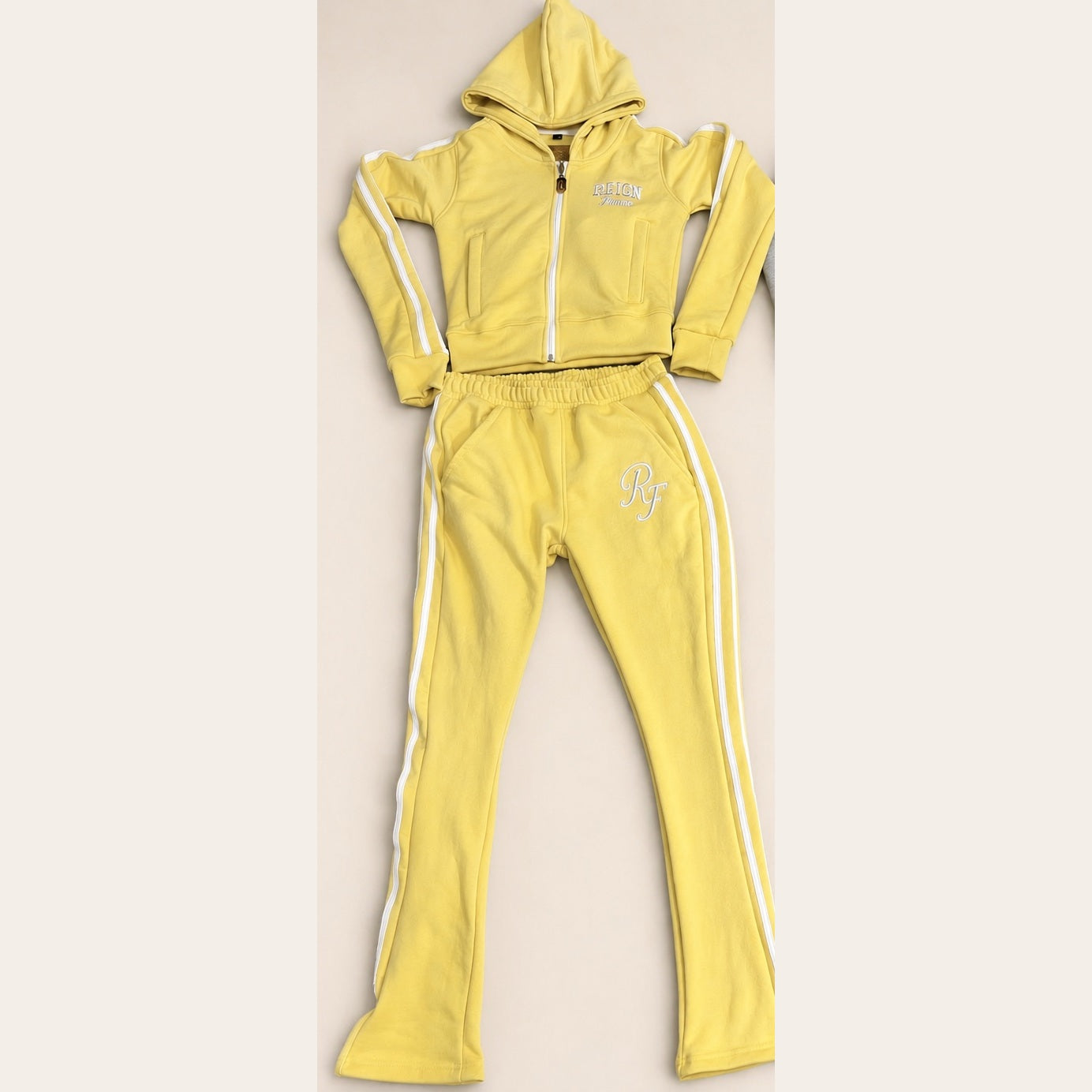 Her REIGN Flare Set — Golden Grace